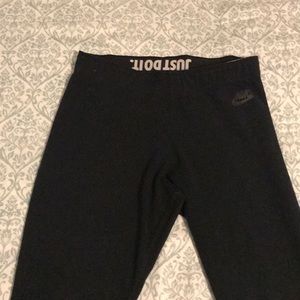 Nike Pants - Nike Black Sportswear Leggings Size S Nike Pants - Nike Black Sportswear Leggings Size S
